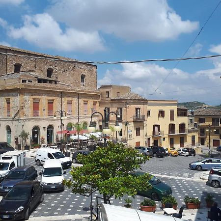 Casa Vacanza "La Chiazza Di Grutti" Grotte  Exterior foto